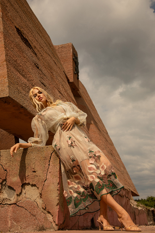 Рокля Flowers On Me - Gold