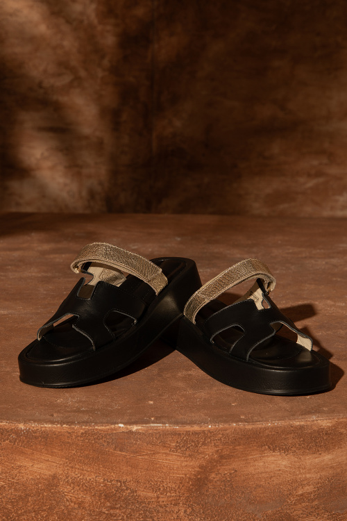 Чехли Charm - Black - 100% естествена кожа