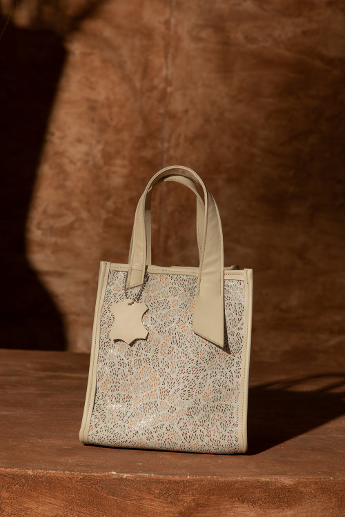 Чанта White Drops -100% естествена кожа