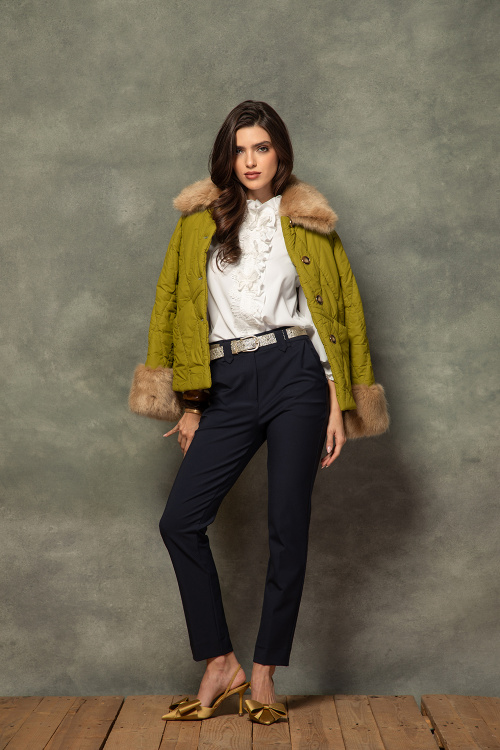 Риза с къдри и дантела