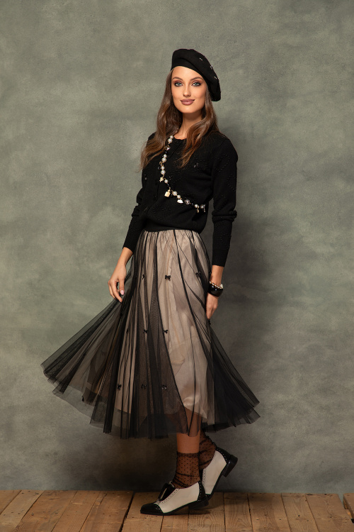 Тюлена пола с 3Д панделки