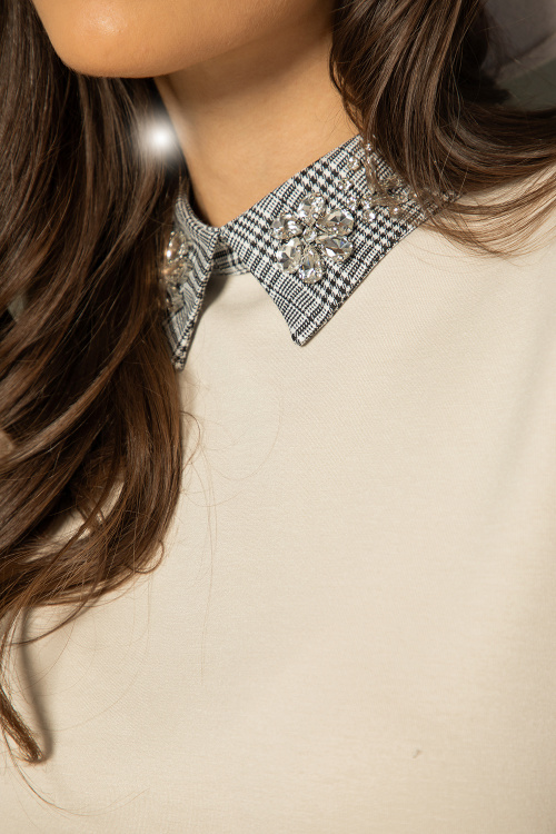 Блуза трико с контрастна яка