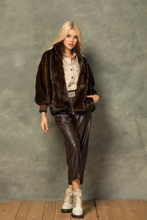 Палто тип яке от еко косъм