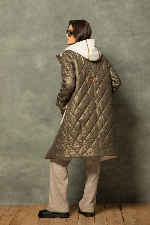 Капитонирана парка с външен джоб в зелено