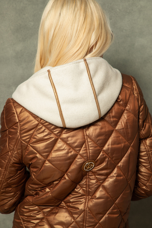 Капитонирана парка с външен джоб в медно