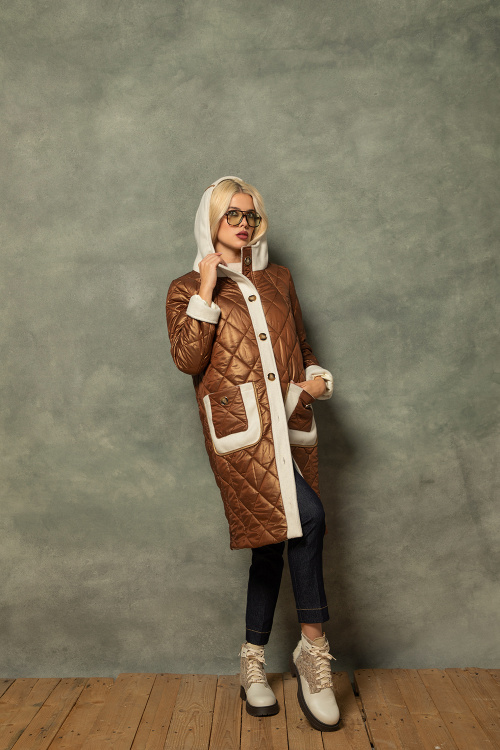 Капитонирана парка с външен джоб в медно