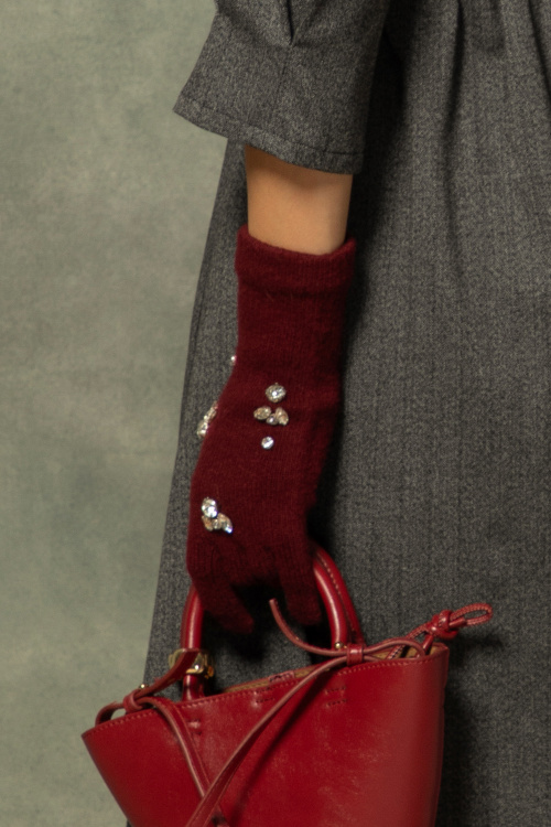 Топли ръкавици с кристали в бургунди