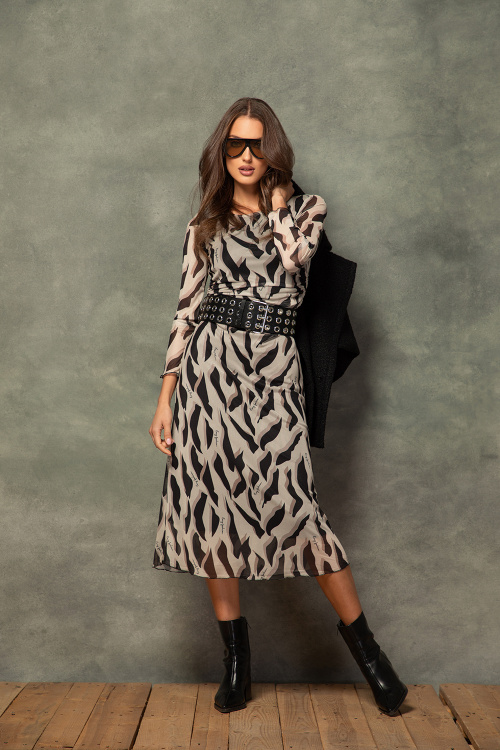 Тюлена рокля в животински принт