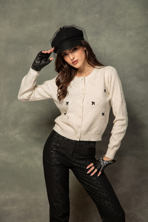 Жилетка машинно плетиво в екрю