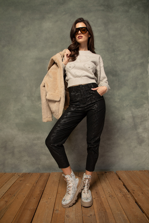 Блуза машинно плетиво в екрю