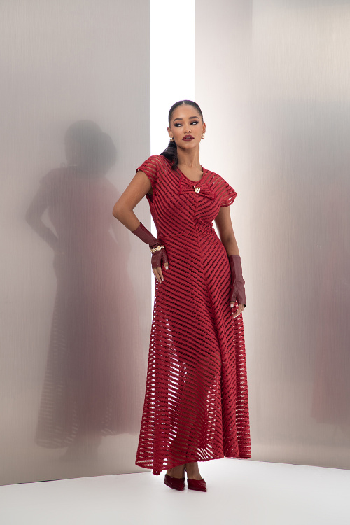 Миди рокля от мрежа в бордо