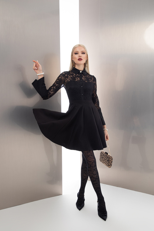 Рокля имитираща две части