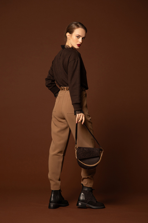 Бомбър блуза с апликация