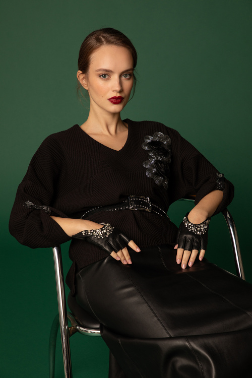 Жакардова блуза с акценти