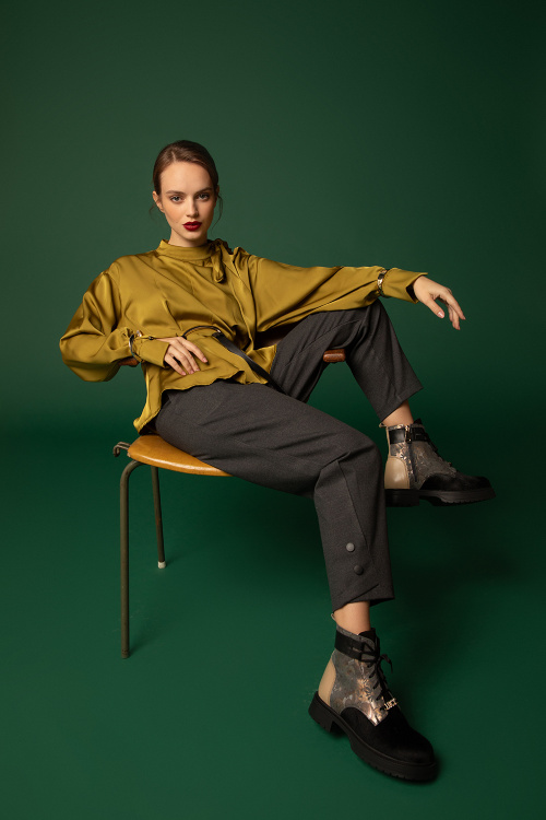 Свободен панталон тип балон в графитно сиво