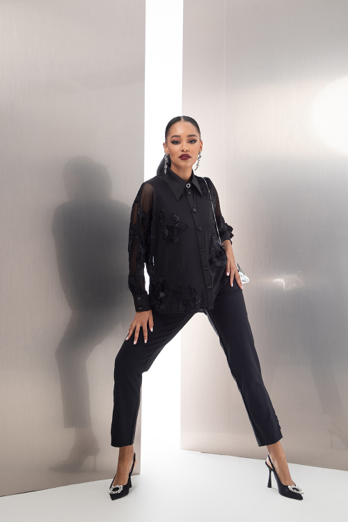 Панталон с дантелен детайл