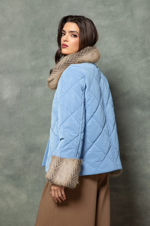 Ватирано яке с еко косъм в синьо