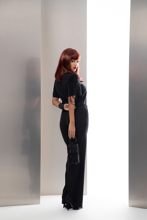 Блуза с мъниста